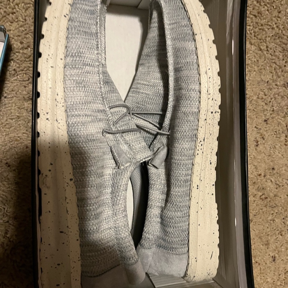 Coaster Mens 13 light gray Boat Shoes: Never worn. Make offer!